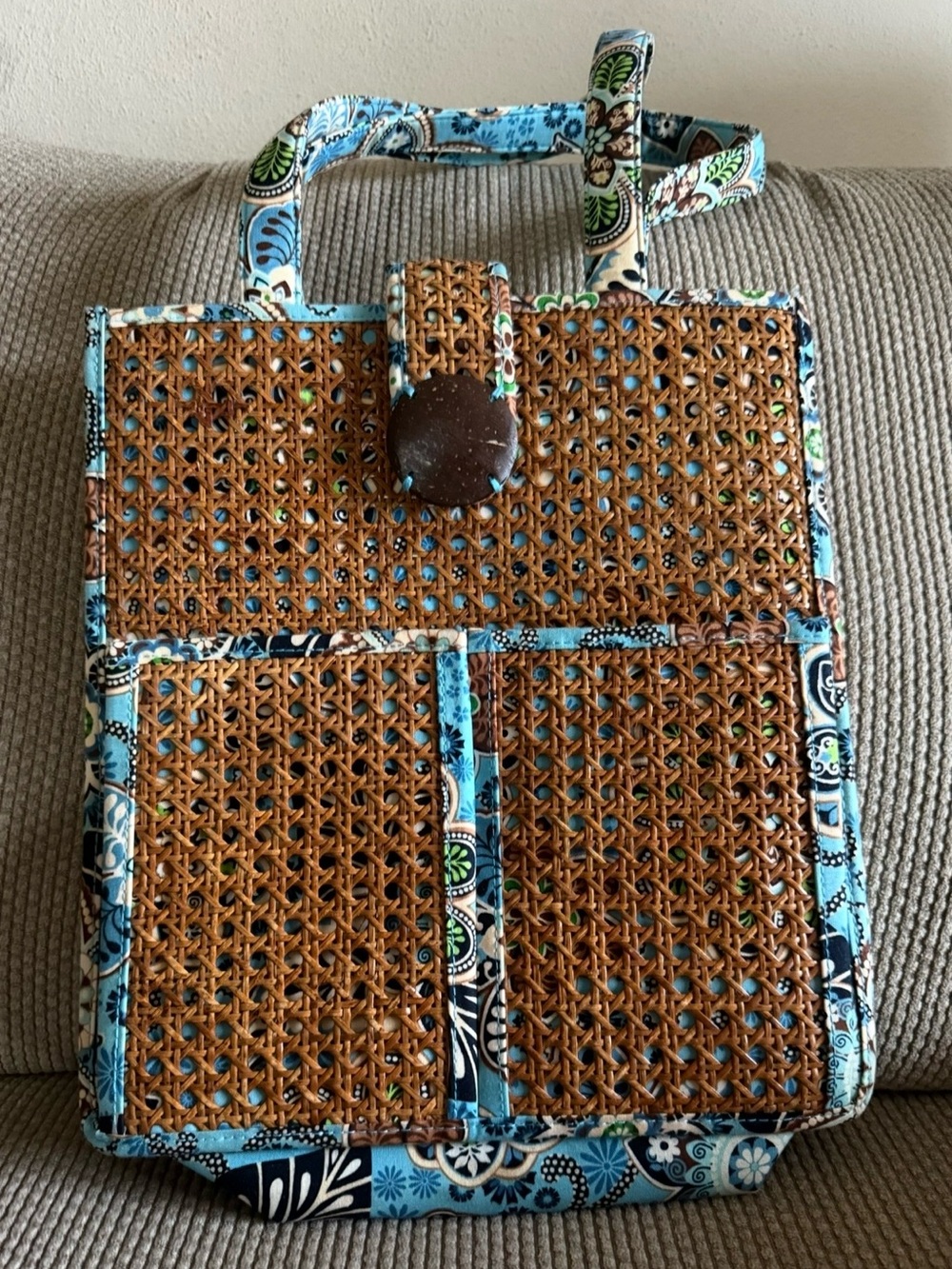 Rare Vintage 2009 Vera Bradley "Tiki Tote" in Retired Bali Blue